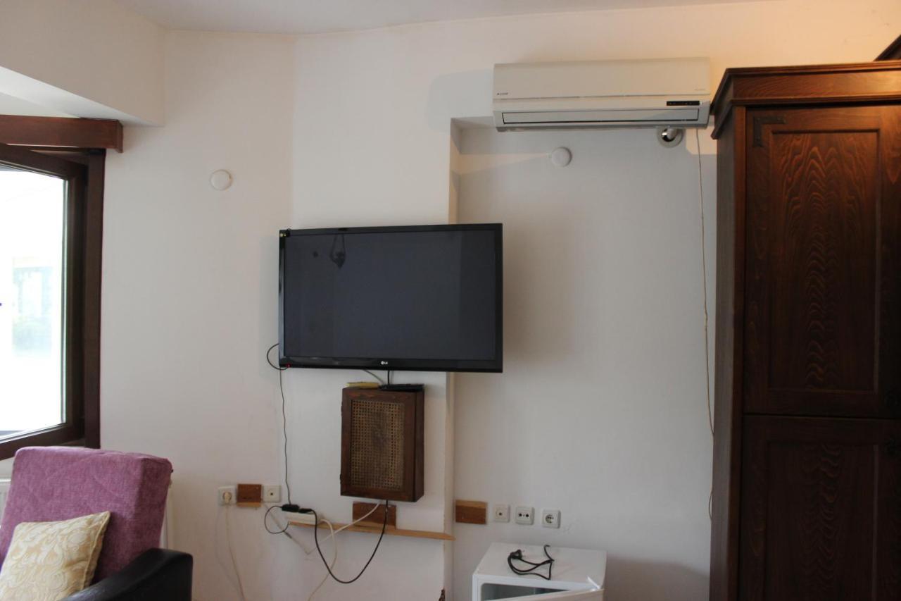 Hotel Ennis Inn 泰基尔达 外观 照片