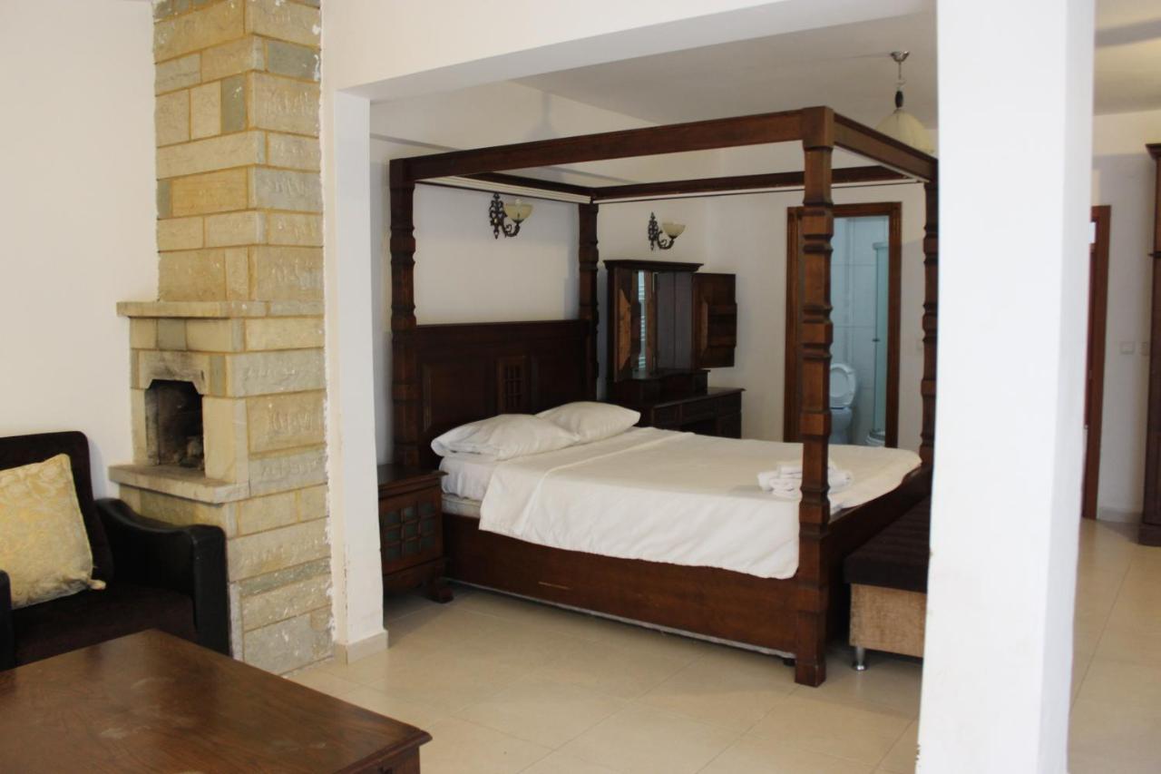 Hotel Ennis Inn 泰基尔达 外观 照片